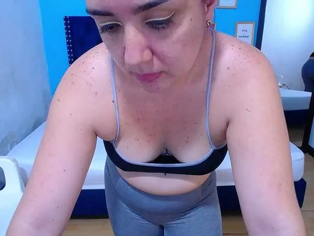 kinky-redhead18 Image 19