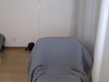 conor_and_chester Image 12