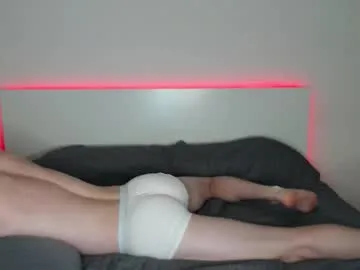 conor_and_chester Image 16