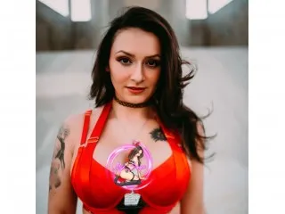 Alyx_Singer's Thumb Image