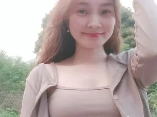 EllyGirl's Thumb Image