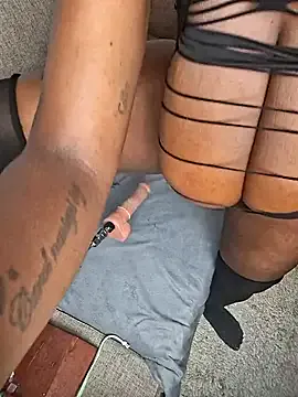 bustytemptress1 Image 6