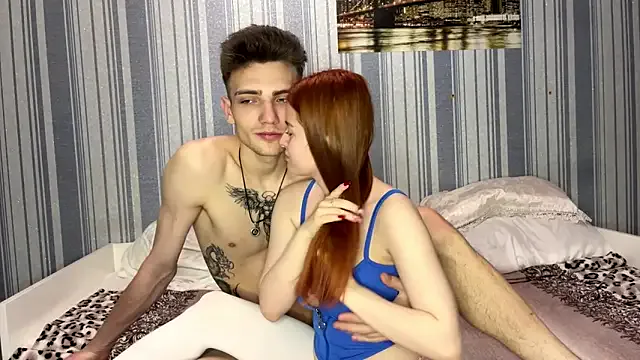 EmiliaCouple Image 14