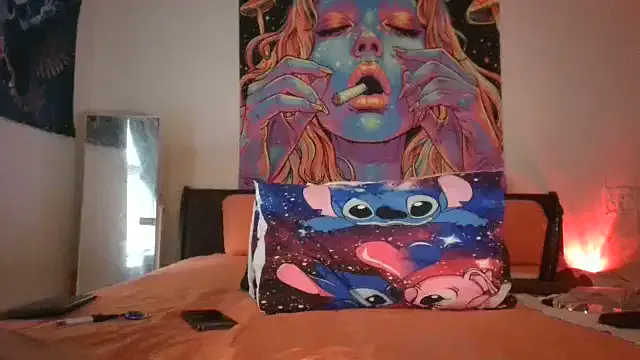 EnticingAaliyah Image 16