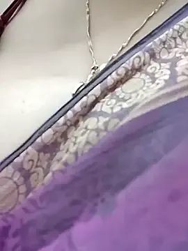 kaamuk_shweta Image 3