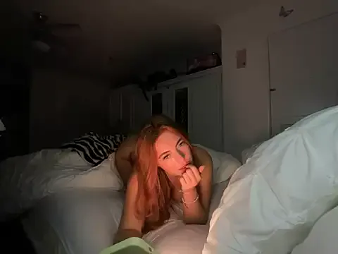 MissAroraaaxo Image 13