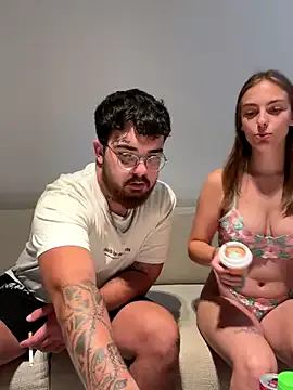 MrAndMrsSavage Image 13