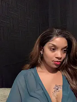 Rakiyahcharms Image 12