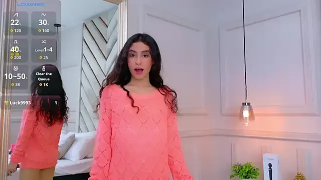 Sarah-Grace Image 18